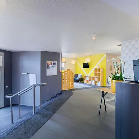 Hotel Kyriad Gare - Grand Palais
