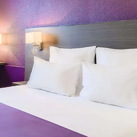 Kyriad Gare - Grand Palais Lille