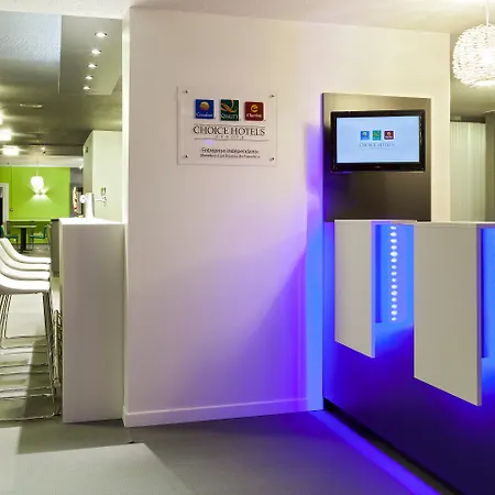 Kyriad Gare - Grand Palais