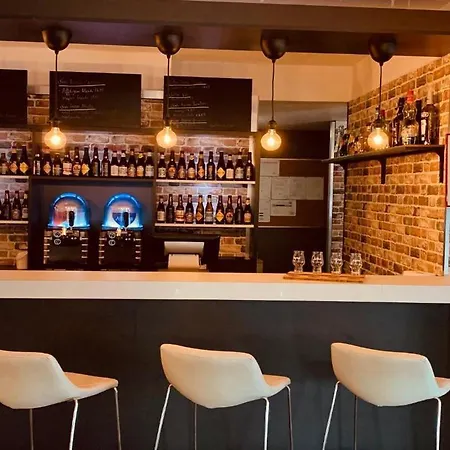 Szálloda Kyriad Gare - Grand Palais