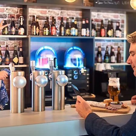 Kyriad Gare - Grand Palais 3*