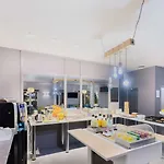 酒店 Kyriad Gare - Grand Palais 3*