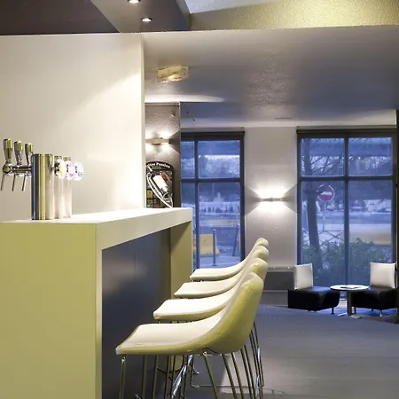 Kyriad Gare - Grand Palais 3* Rijsel