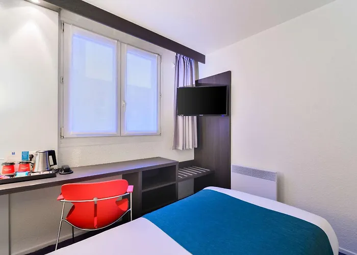 Hotel Kyriad Gare - Grand Palais