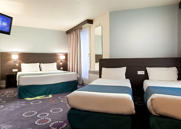 Hotel Kyriad Gare - Grand Palais 3*