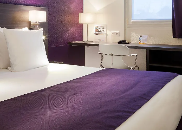 Hotel Kyriad Gare - Grand Palais