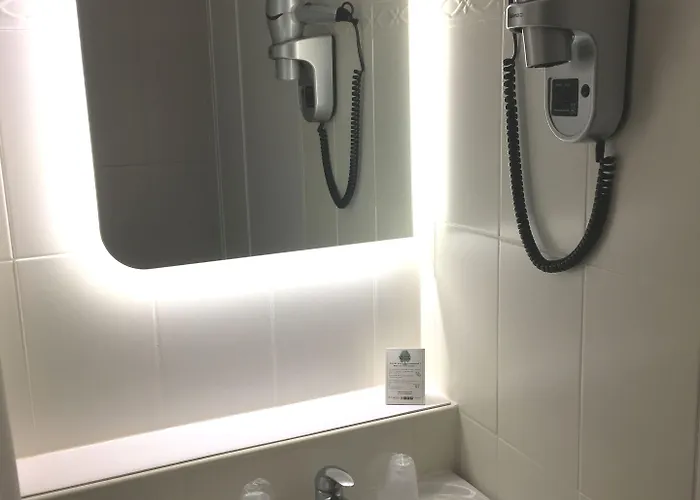 Kyriad Gare - Grand Palais 3* Lille