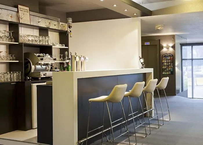 Hotel Kyriad Gare - Grand Palais