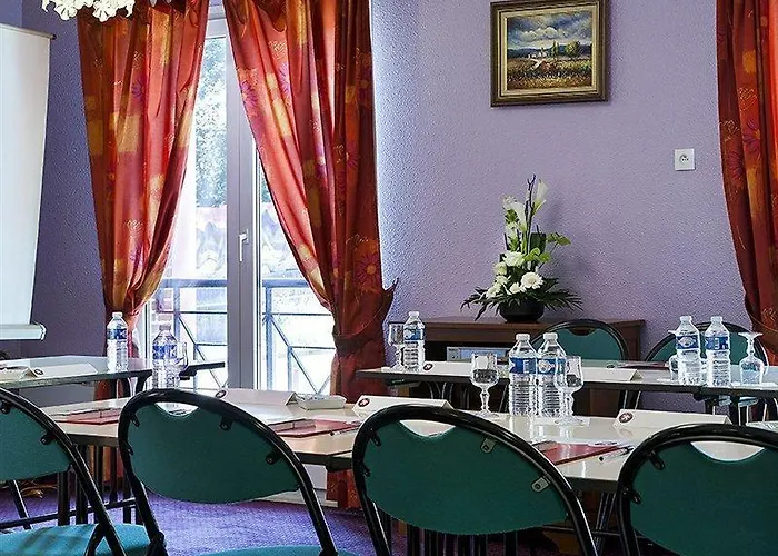 Hotel Kyriad Gare - Grand Palais