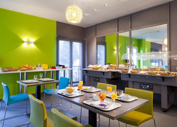 Kyriad Gare - Grand Palais 3* Λιλ