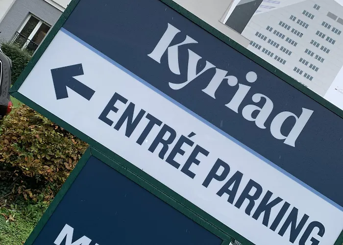 Ξενοδοχείο Kyriad Gare - Grand Palais 3*